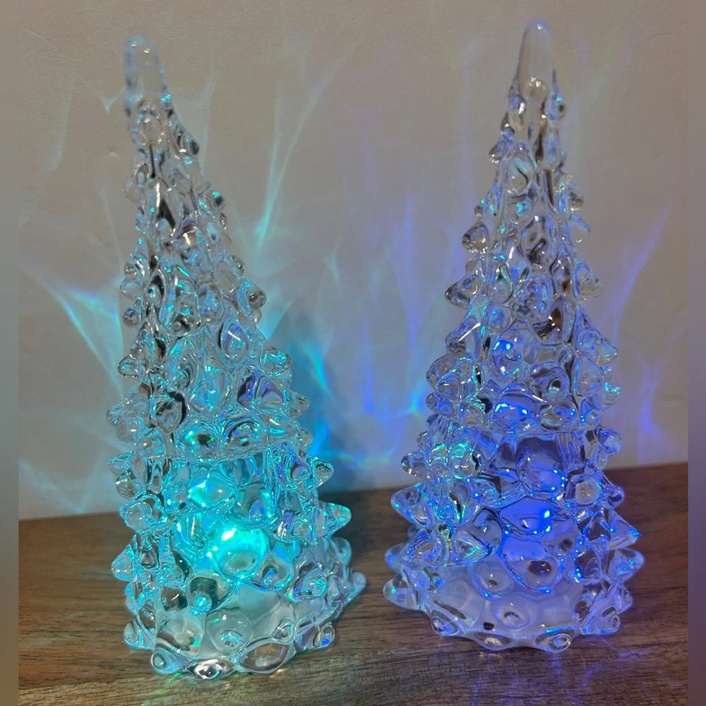 NEW Set of 2 Clear Plastic Light Up Christmas Trees Color Changes 4.5”
